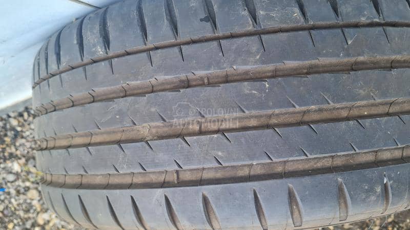 Michelin 225/40 R19 Letnja