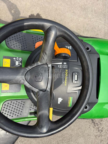 John Deere X125