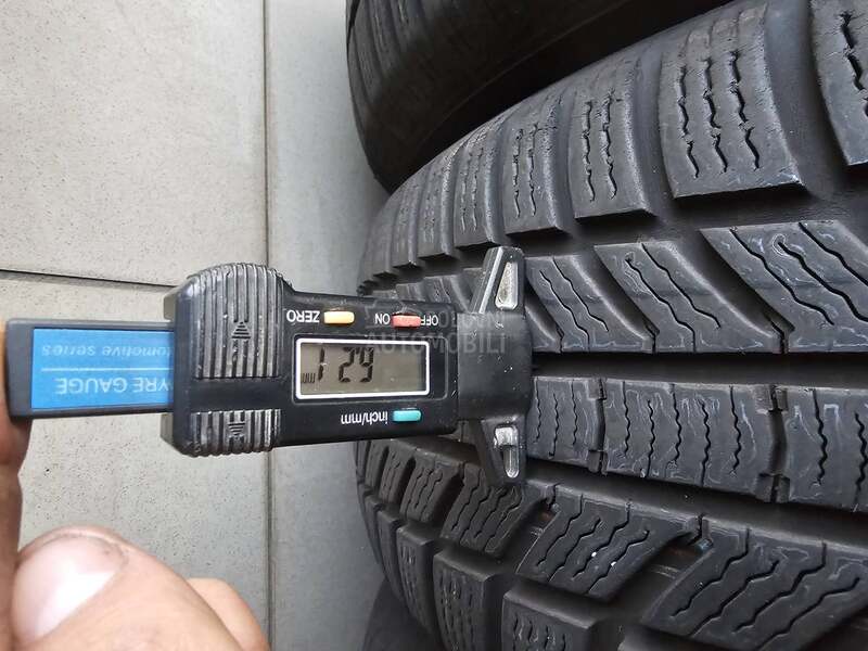 Continental 215/65 R16 Zimska