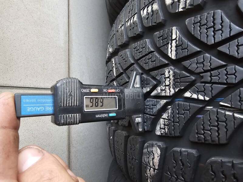 Dunlop 255/40 R18 Zimska