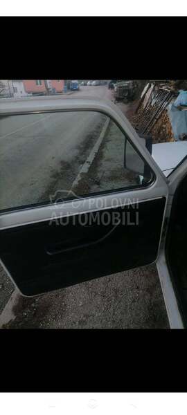 Lada Niva 1.7i