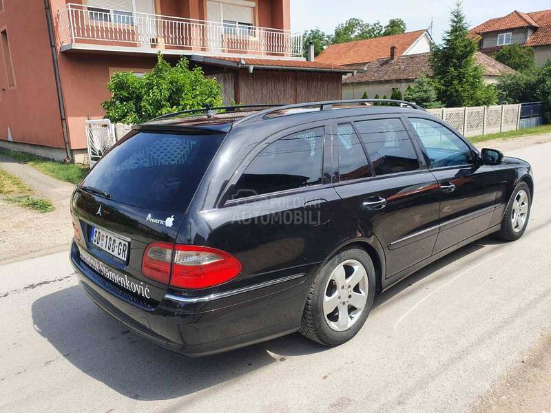Mercedes Benz E 220 