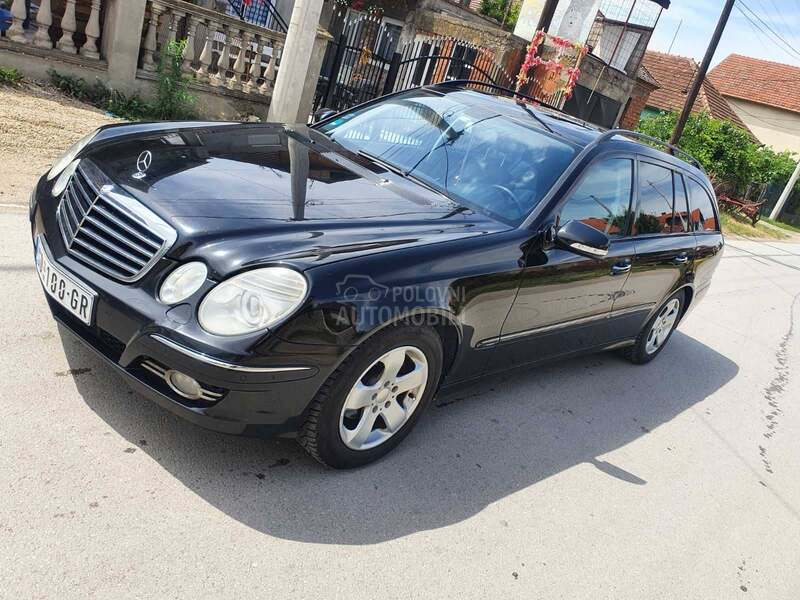 Mercedes Benz E 220 