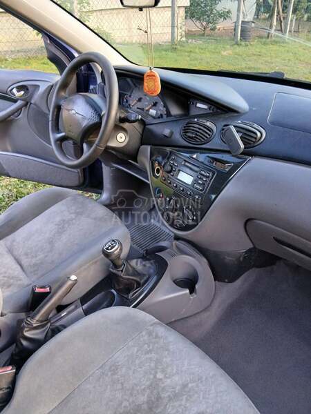 Ford Focus o