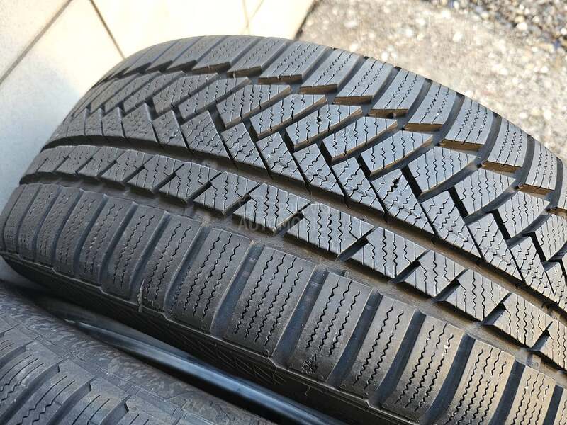 Continental 225/45 R18 Zimska