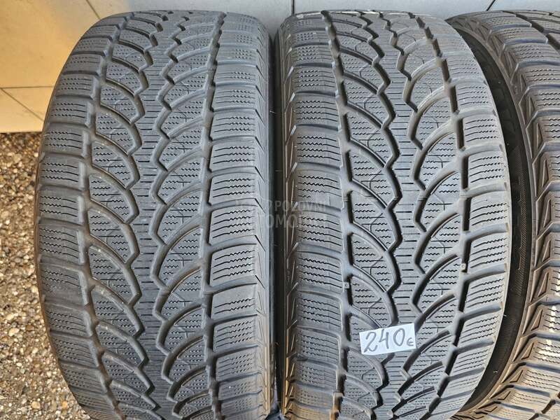 Bridgestone 225/50 R17 Zimska
