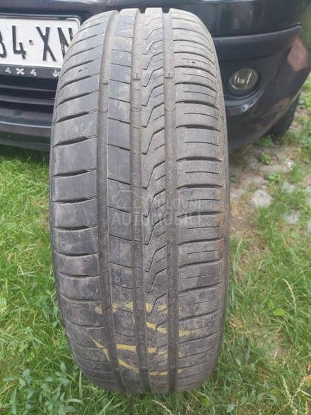 Dunlop 215/55 R16 Zimska