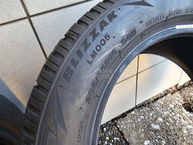 Bridgestone 205/55 R16 Zimska