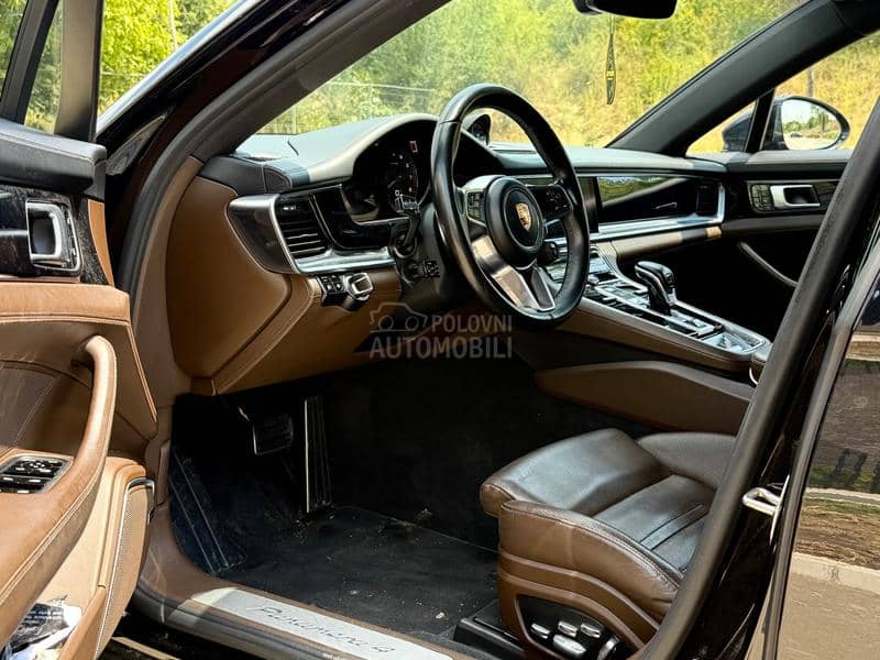 Porsche Panamera Black Shadow Edition