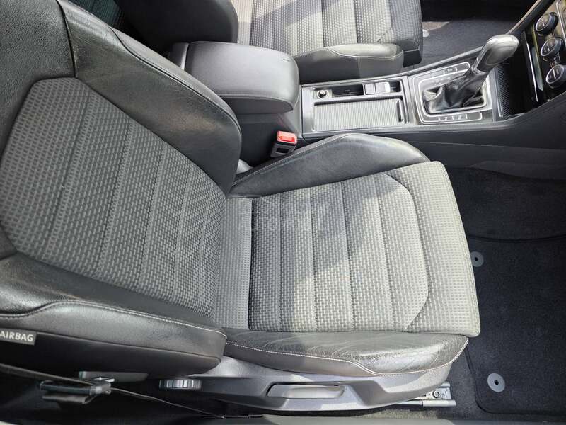 Volkswagen Golf 7 2.0/DSG/HIGHLINE/