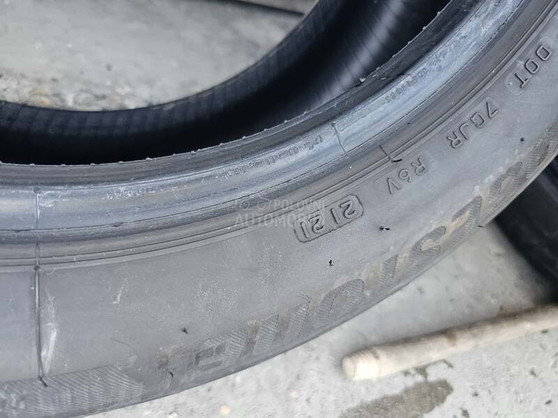Bridgestone 225/50 R17 Zimska