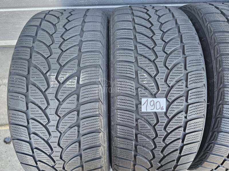 Bridgestone 225/50 R17 Zimska