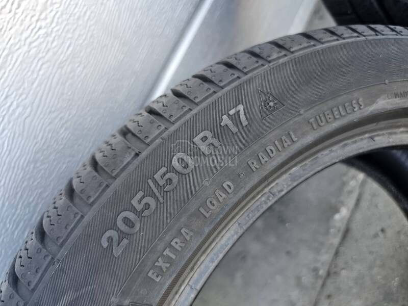Continental 205/50 R17 Zimska