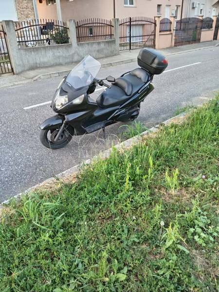 Honda Silverwing400
