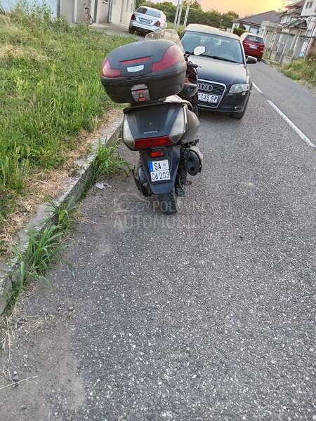 Honda Silverwing400