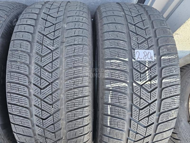 Pirelli 235/55 R19 Zimska