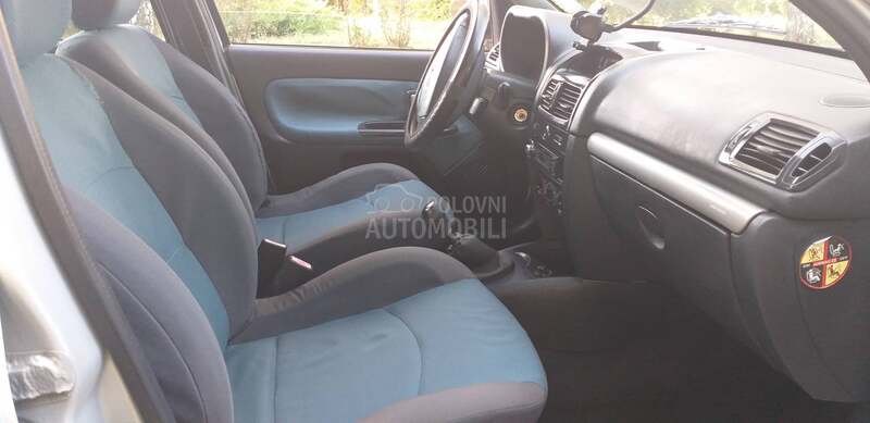 Renault Clio 1.2 16v