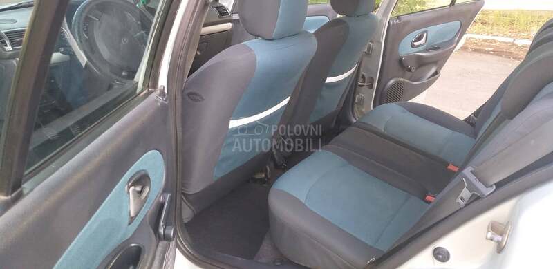 Renault Clio 1.2 16v