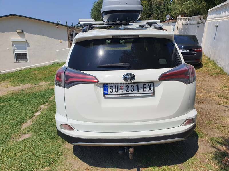Toyota RAV 4 2.0 D-4D