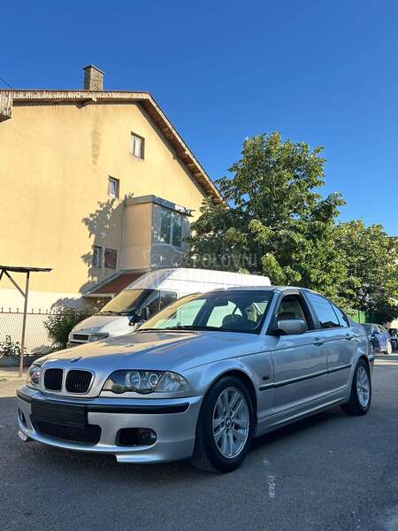 BMW 320 