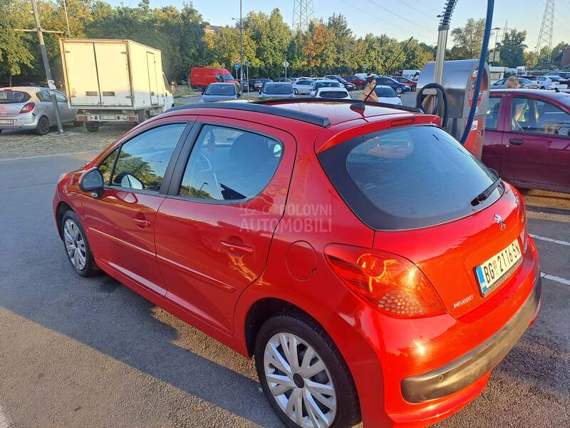 Peugeot 207 