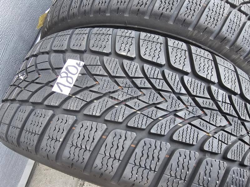 Dunlop 225/50 R17 Zimska