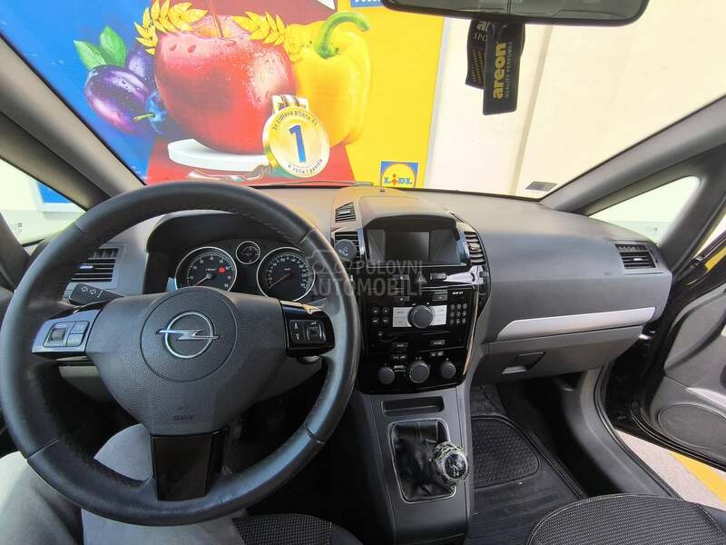 Opel Zafira 1.6 CNG  COSMO