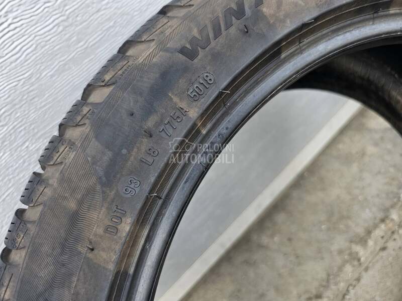 Pirelli 225/45 R18 Zimska