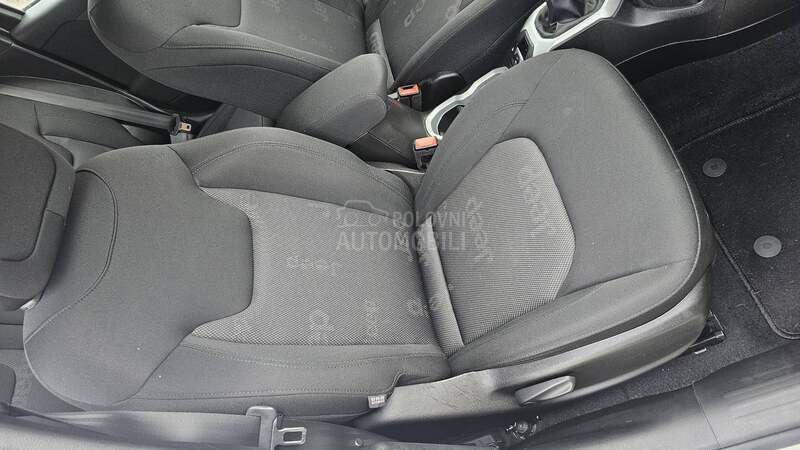 Jeep Renegade 1.4 B/GPL longitude