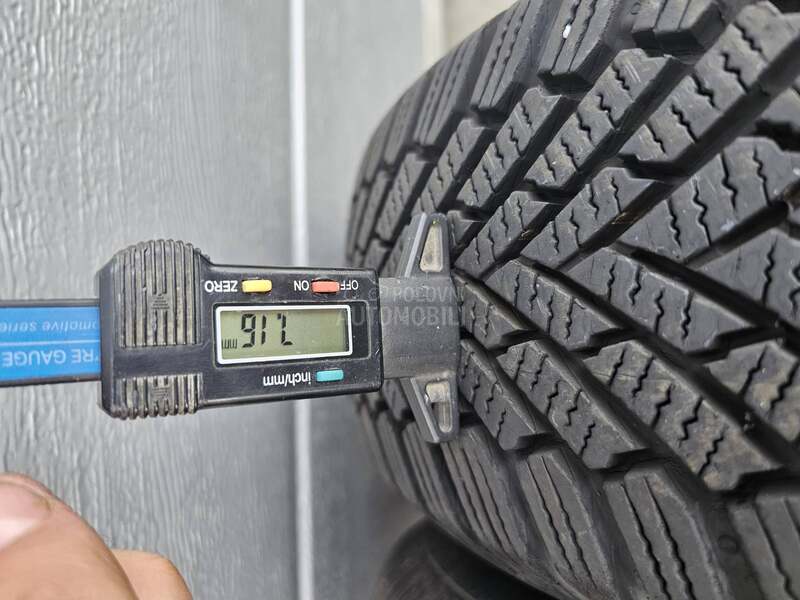 Continental 185/65 R15 Zimska