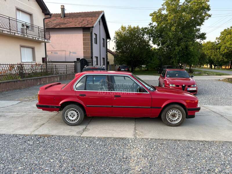 BMW 318 