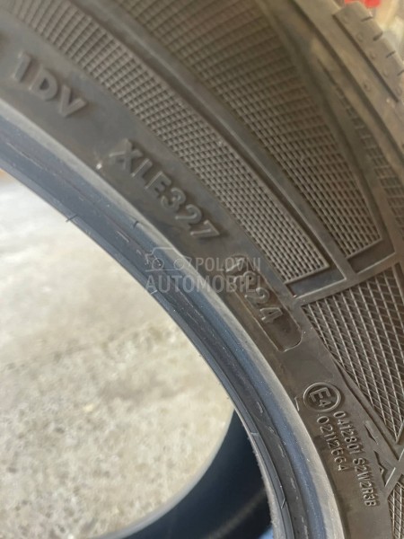 Vredestein 265/45 R21 Zimska