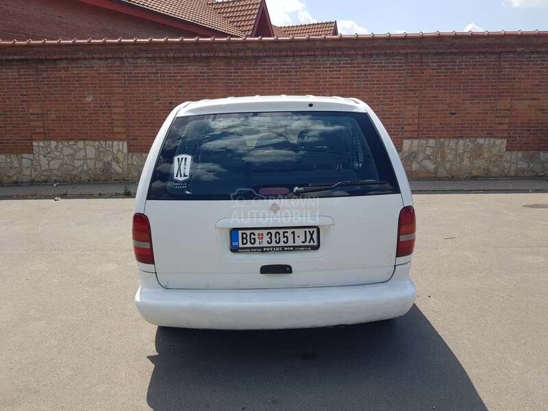 Chrysler Grand Voyager Regdugoo