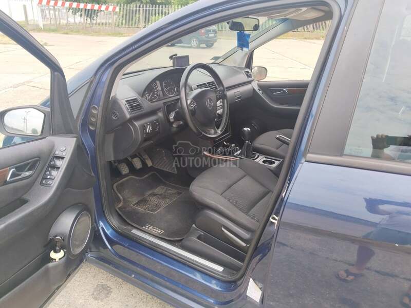 Mercedes Benz A 150 1.5  TNG