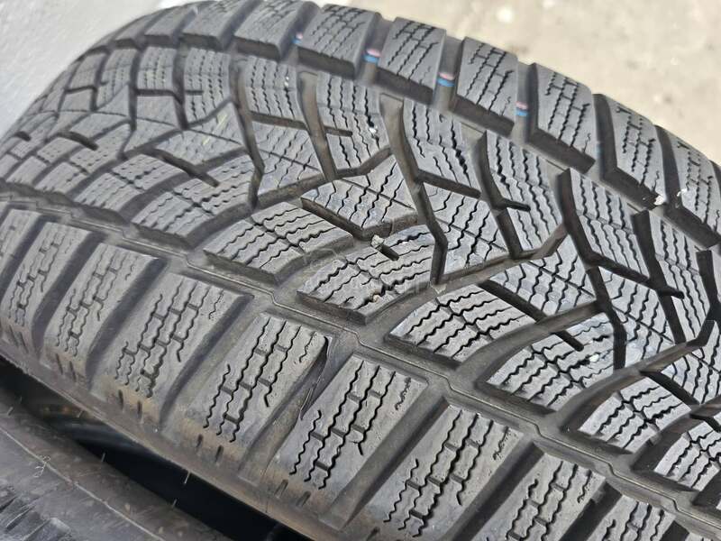 Dunlop 205/60 R16 Zimska