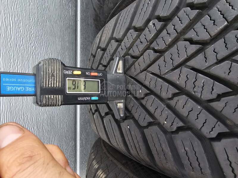 Continental 195/65 R15 Zimska