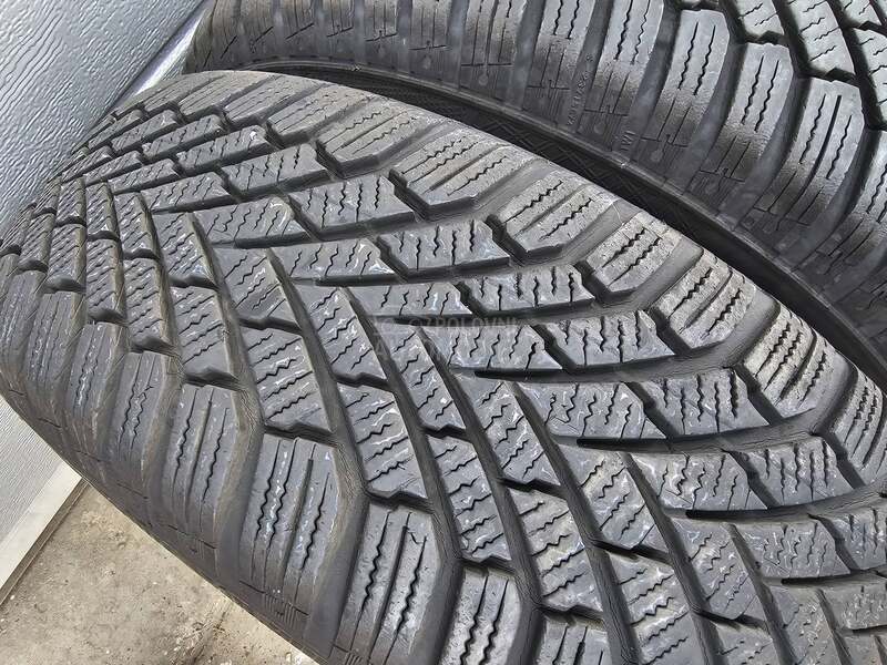 Continental 195/65 R15 Zimska