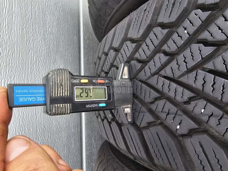 Continental 195/65 R15 Zimska