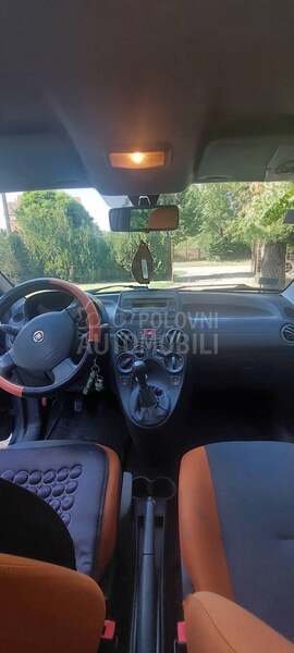 Fiat Panda Climbing
