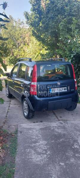 Fiat Panda Climbing