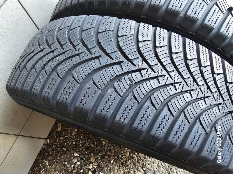 Hankook 185/60 R15 Zimska