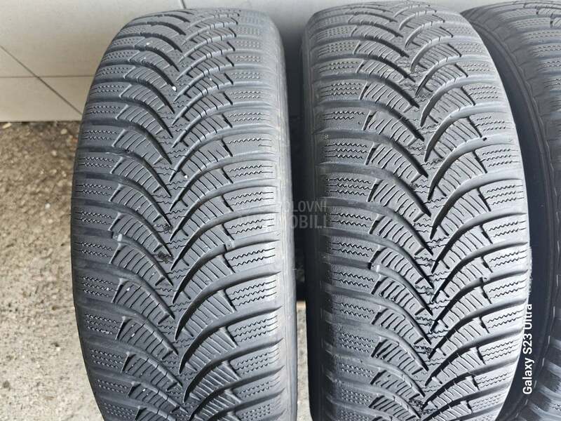 Hankook 185/65 R15 Zimska