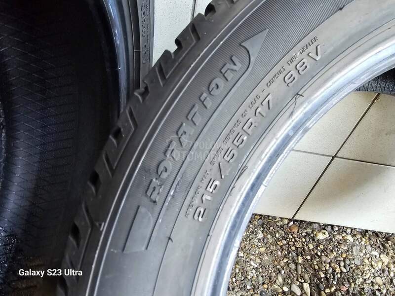 Fulda 215/55 R17 Zimska