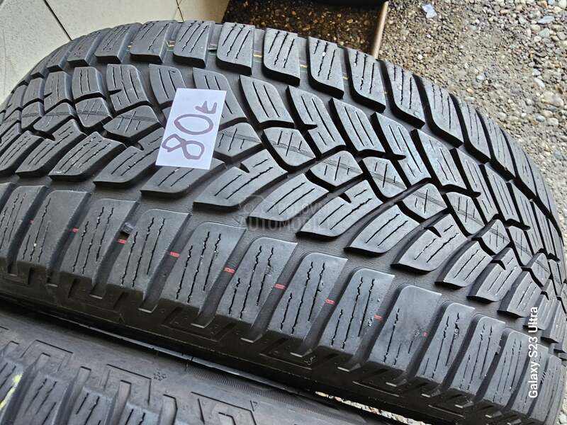 Fulda 215/55 R17 Zimska