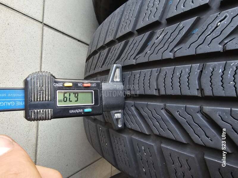 Continental 205/55 R17 Zimska