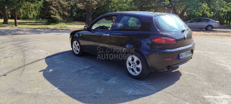 Alfa Romeo 147 