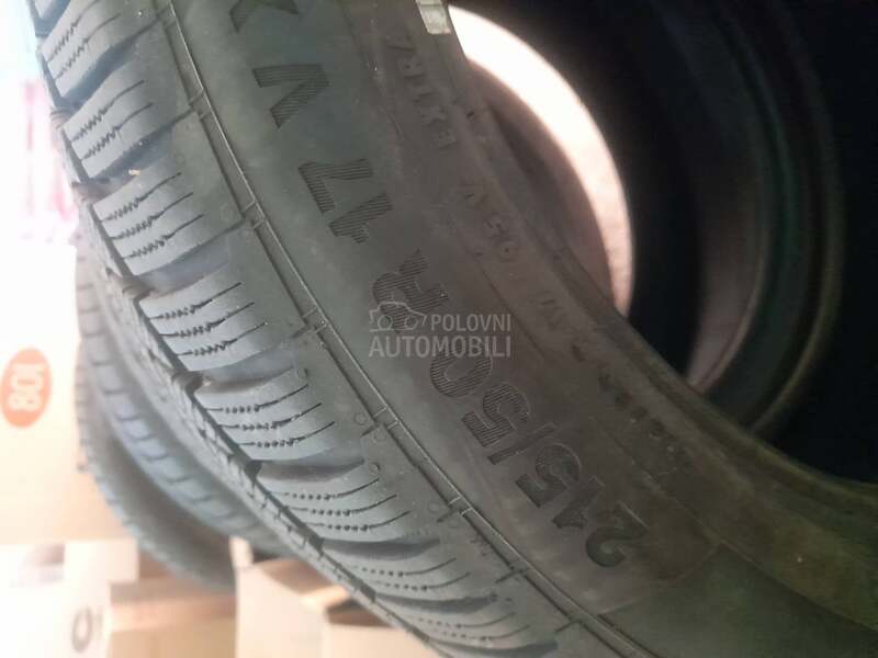 Continental 215/50 R17 Zimska