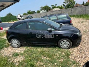 Seat Ibiza -  kompletan auto u delovima