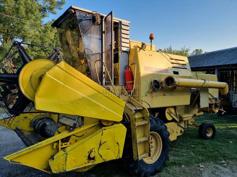 New Holland 1530