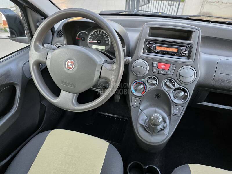 Fiat Panda BUKVALNO NOV